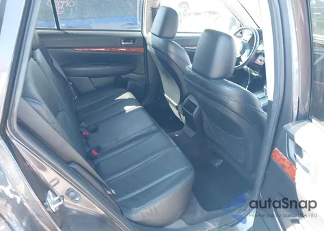 2011 Subaru Outback 3.6R Limited from USA, damaged, VIN 4S4BRDLC5B2387174